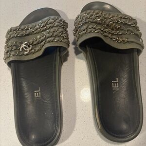 Chanel Women's Olive Green Chain-Trim Slide Sandals